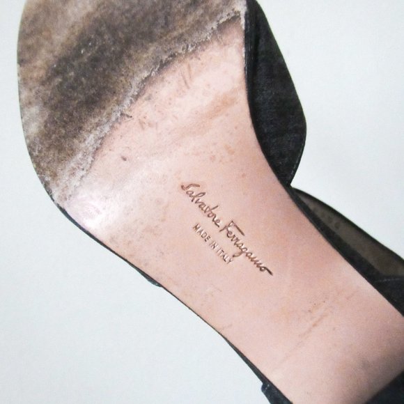 SALVATORE FERRAGAMO Designer Maryjane Heels Block Heel Made in Italy Gray Size 7 - Picture 12 of 15